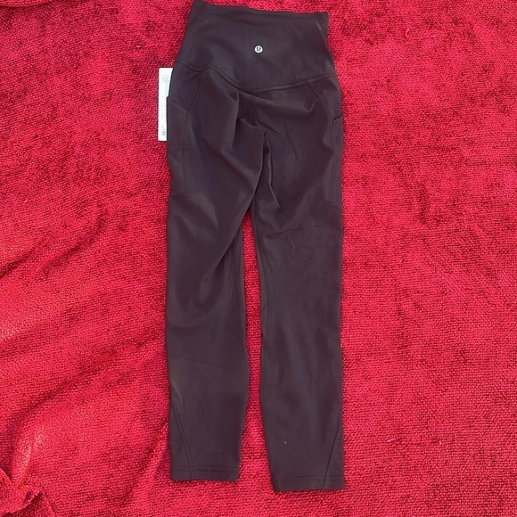 NWT LULULEMON Align Crop 23” Legging With Pockets Size:  2 - Picture 3 of 6